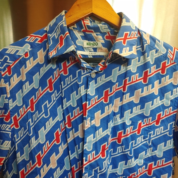 Men's Slim Fit KENZO casual short sleeve shirt. - Picture 2 of 2